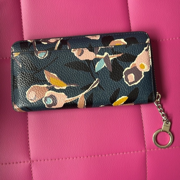 Kate Spade Briar Lane Paper Rose Wallet - Picture 2 of 8